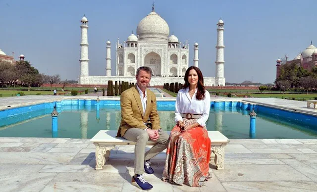 Crown Princess Mary wore a printed silk crepe maxi skirt by Etro. Mary and Frederik visited Taj Mahal and Agra Fort