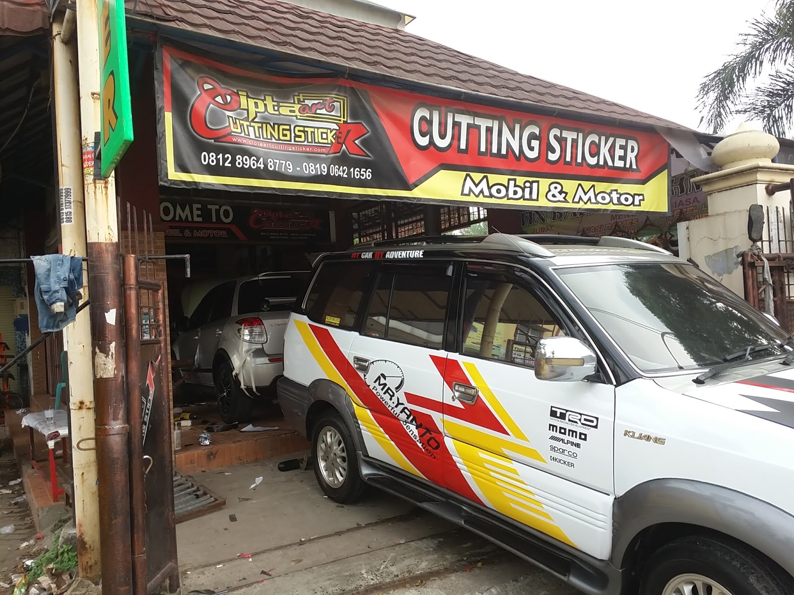 CIPTA ART STICKER MURAH BERKUALITAS CONTOH STIKER MOBIL DAN MOTOR