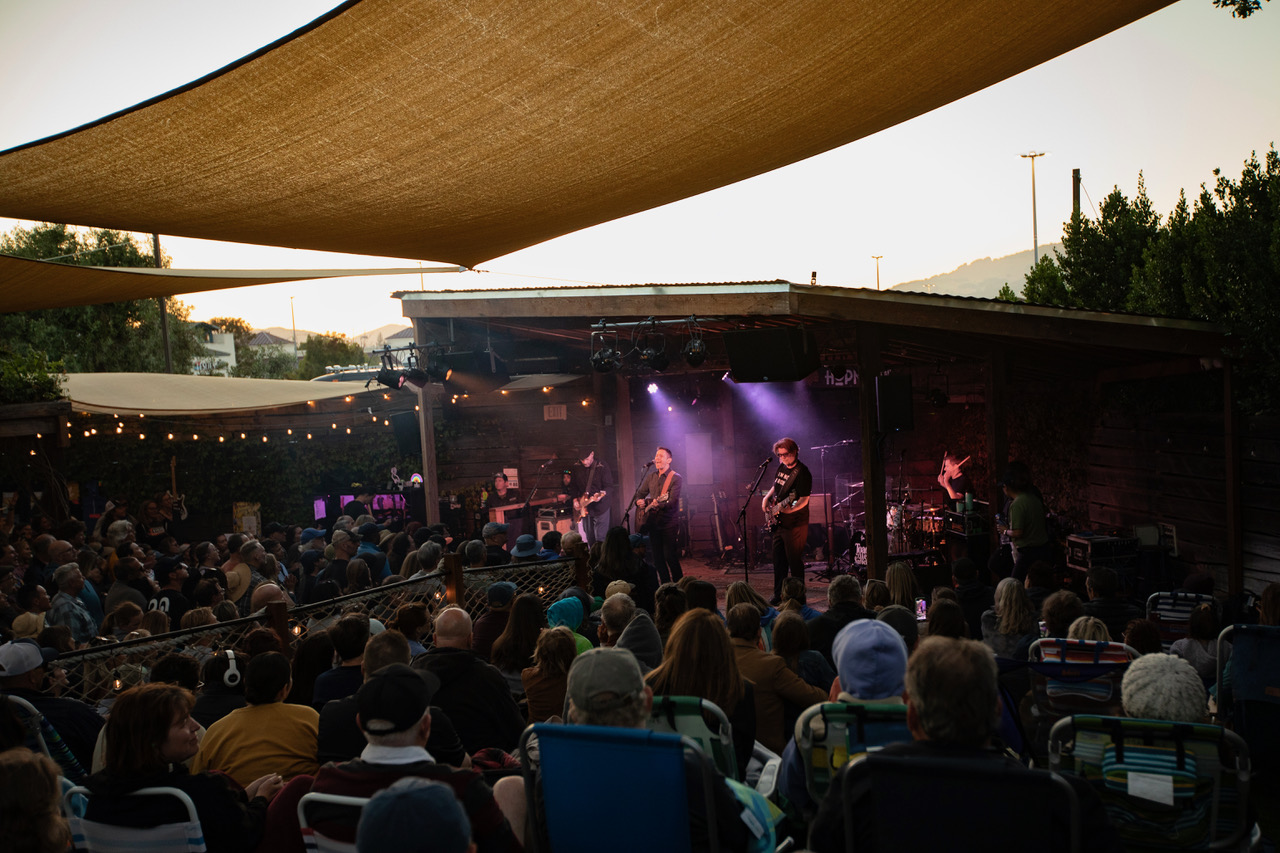 Toad the Wet Sprocket @ the Hopmonk Tavern Novato (Photo: Sean Reiter)