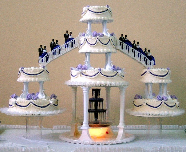 Bridge Wedding Cakes1