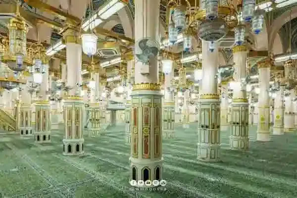 اساطين المسجد النبوى الشريف.