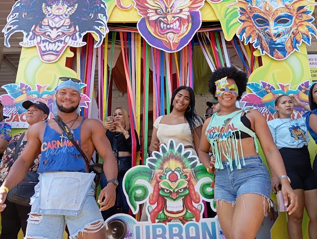 Mr.Tours logrò un rotundo éxito en Carnaval Vegano 