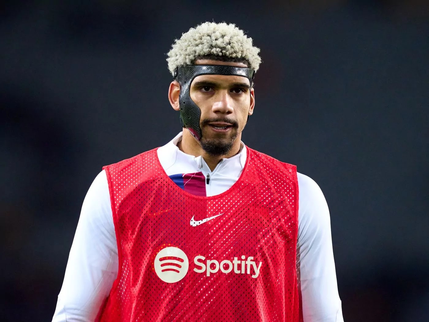 Exploring the Exclusion of Ronald Araujo from Barcelonas Friendly Squad