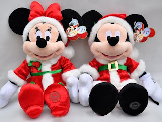 Gambar boneka Mickey dan Minnie Mouse berpasangan 1
