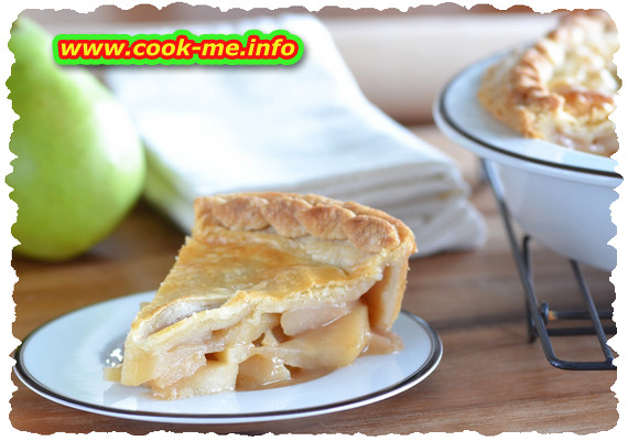 Pear cinnamon pie