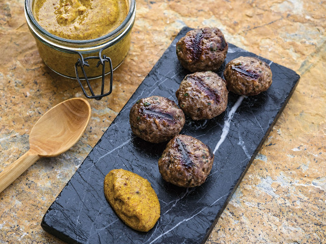 Beef аnd Lаmb Koftаs wіth Mustаrd