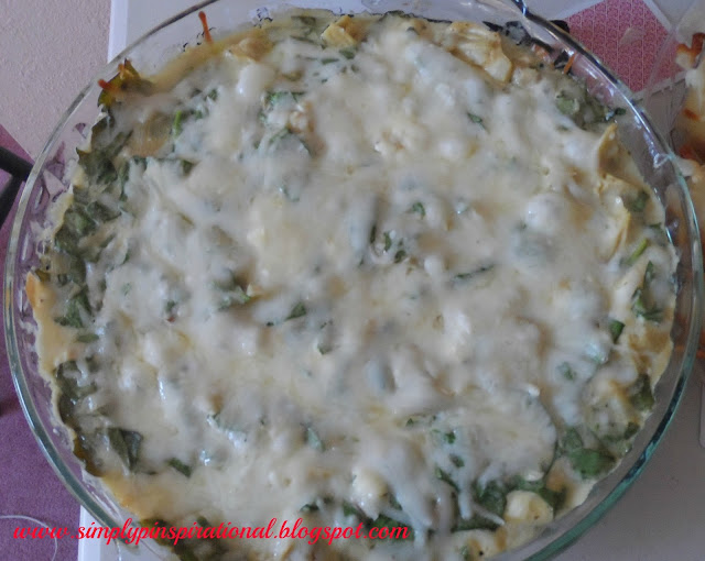 Copy Cat Applebee's Spinach Artichoke Dip