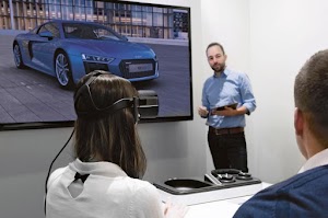 virtual reality mencoba mobil audi dengan 3d vr game virtual life