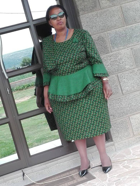 Latest Dark Green Shweshwe Dresses 2022: Shweshwe Dresses.