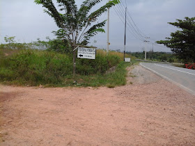 Jalan masuk filial SDN 007 Sangatta Selatan