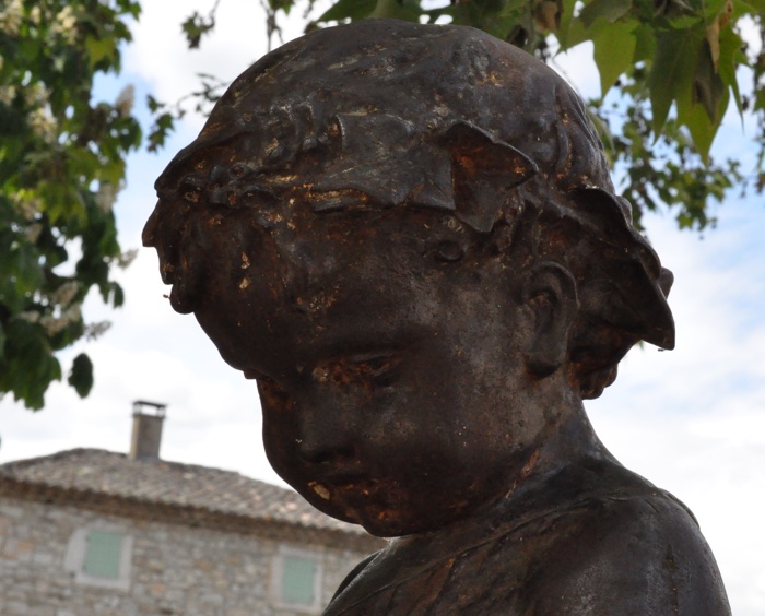 Fontaine à l'enfant