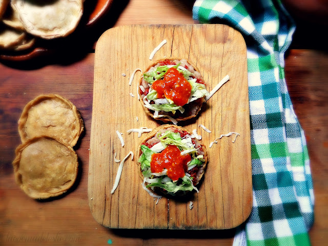 Mexican sopes with refried beans and chorizo - lacocinadeleslie.com
