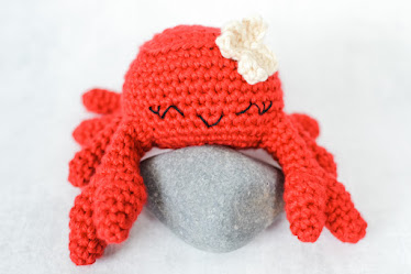 free amigurumi crab crochet pattern