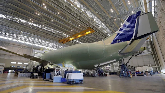 Stratolaunch,-pesawat-terbesar-di-dunia-dan-'selebar-lapangan-sepak-bola'-terbang-perdana