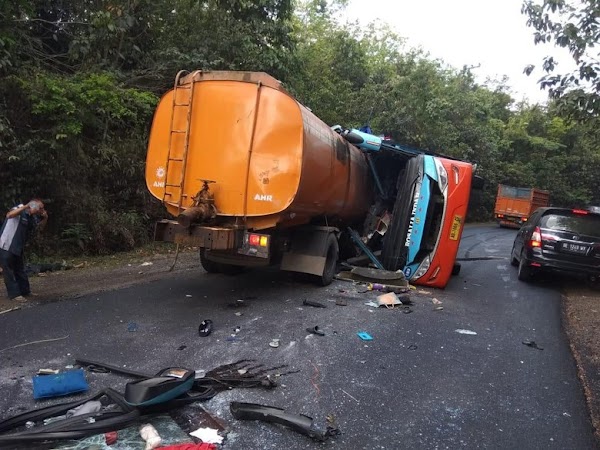 Ini Identitas Korban Kecelakaan Bus Rosalia Tabrak Truk di Lampung
