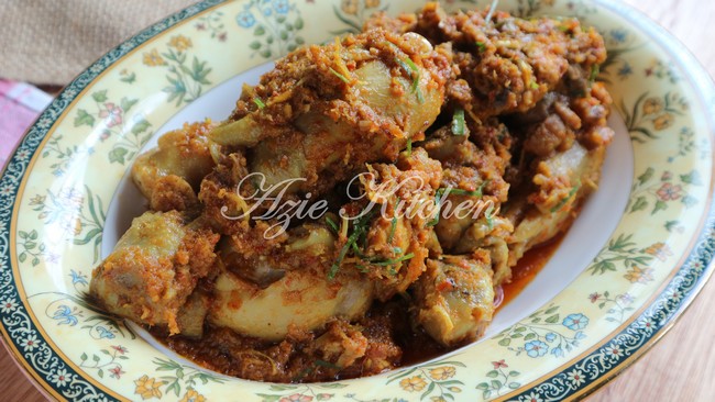 Rendang Pedas Ayam Bonda Mertua Yang Sangat Sedap - Azie 