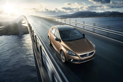 2013 Volvo V40 Cross Country