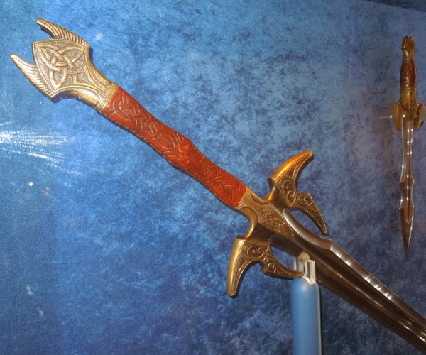 Heimdall long sword hilt Thor Dark World