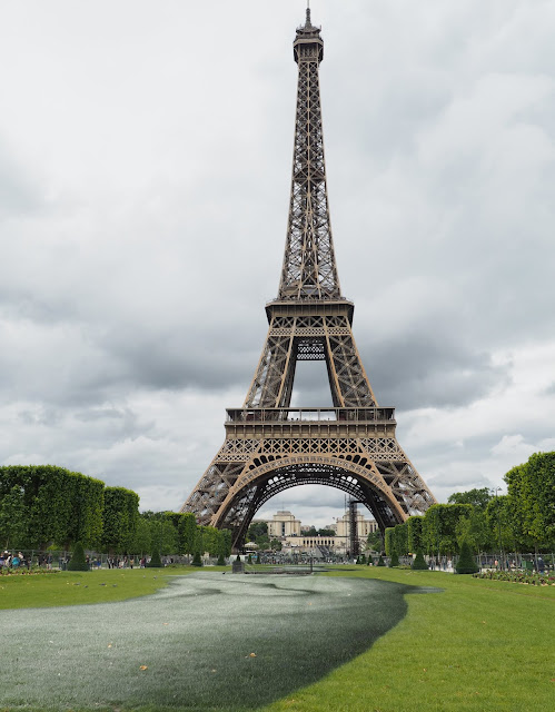 24 hours in Paris - The Eiffel Tower