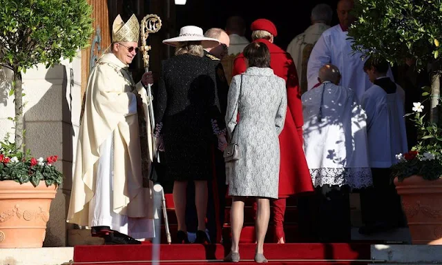 Princess Charlene, Princess Caroline, Princess Stephanie, Charlotte Casiraghi, Princess Alexandra, Beatrice Borromeo and Princess Gabriella