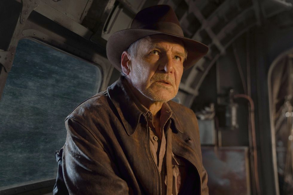 Indiana Jones: la sombra de la jubilación y la caída de los héroes del cine