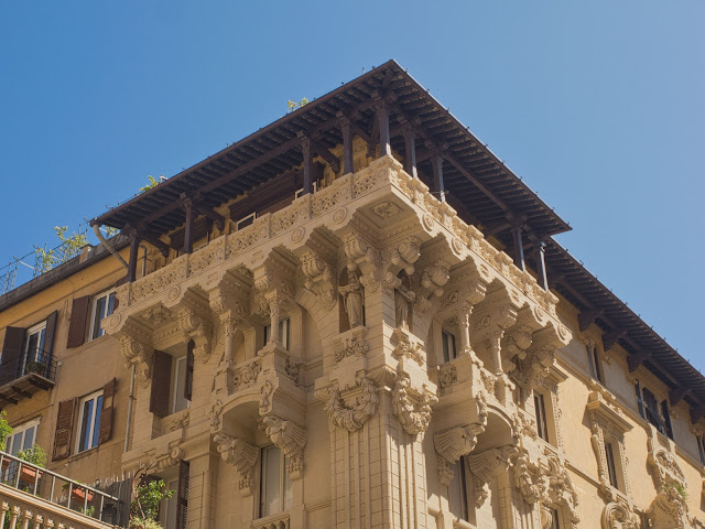 jiemve, le temps d'une pose, Italie, Gênes, Genova, façade, via XX settembre, arcades