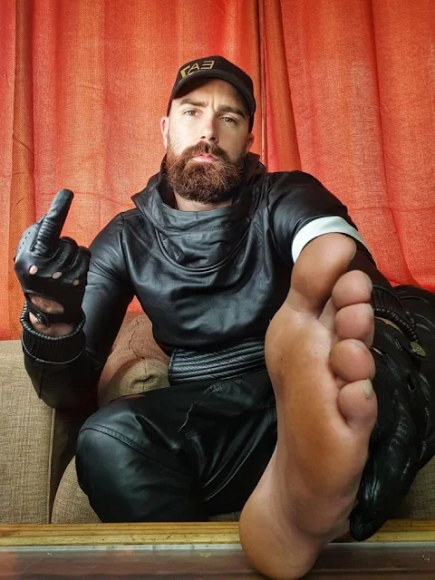 Black leather gloves fuck you posse bearded master foot worship