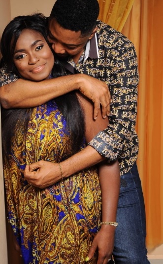 Nollywood’s Most Romantic Actor Ernest Obi & Wife Eve Strike Sexy Pose In 6th Wedding Anni. Photos