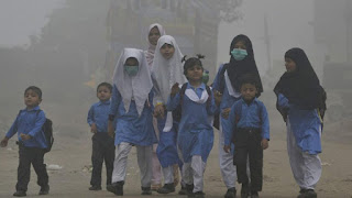 Lahore Schools Shut Down for a Week Due to Severe Smog