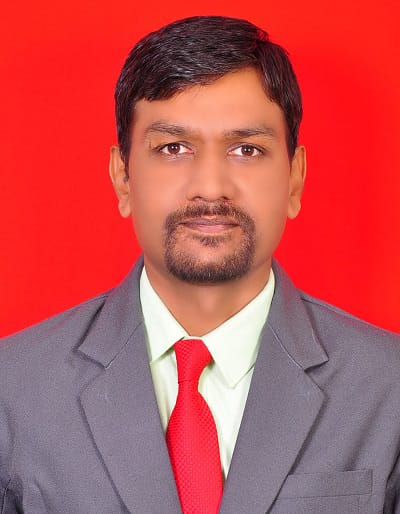 सोलापूर सिंहगडमधील इलेक्ट्रिकल विभागाचे विभागप्रमुख " प्रा. विजयकुमार बिरादार " यांना पी.एच. डी.पदवी प्रदान