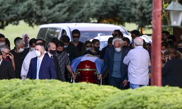 Maradona ya descansa en paz tras una multitudinaria despedida en Argentina