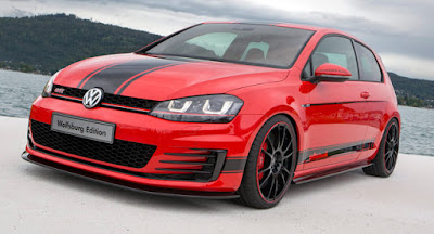 New 2017 Volkswagen Golf Eighth-Gen red color sheds Hd Pictures