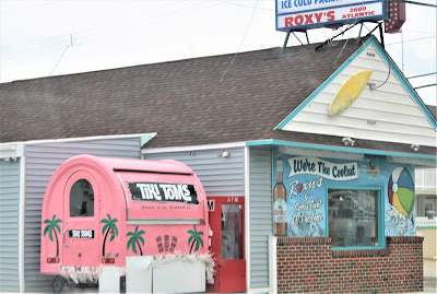 Roxy's and Tiki Tom's on Atlantic Ave. in Wildwood