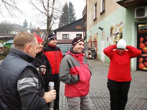 Wędrowanie po górach. Pierwszy kontakt z zimą