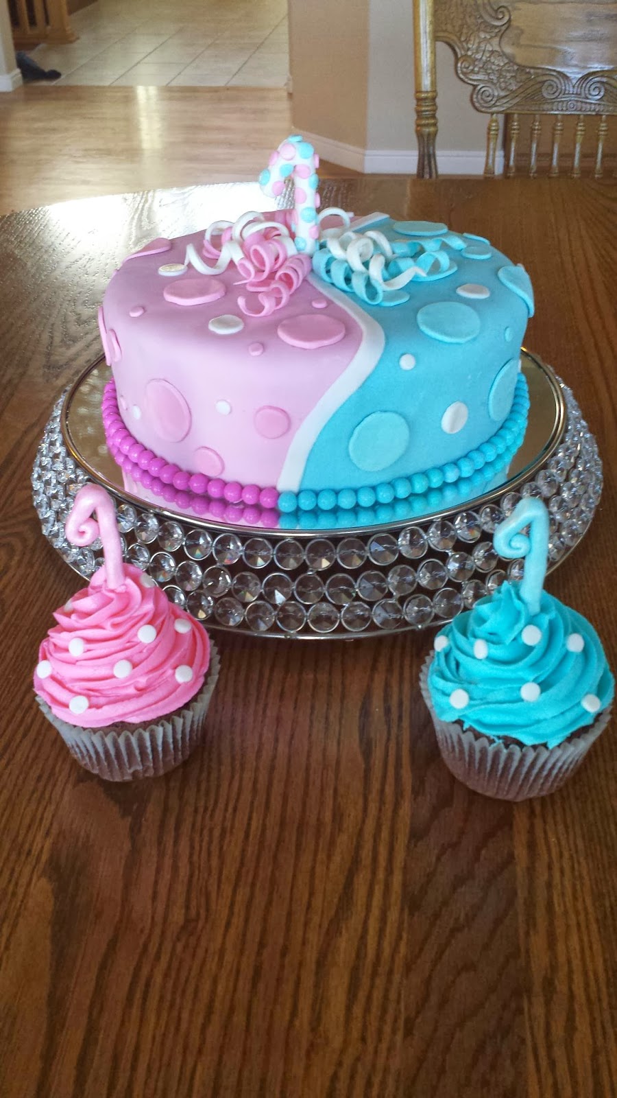 Twin's Birthday Cake Twin's Birthday Cake