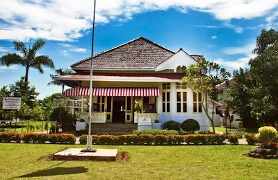 Rumah/Tempat Tinggal Pengasingan Bung Karno