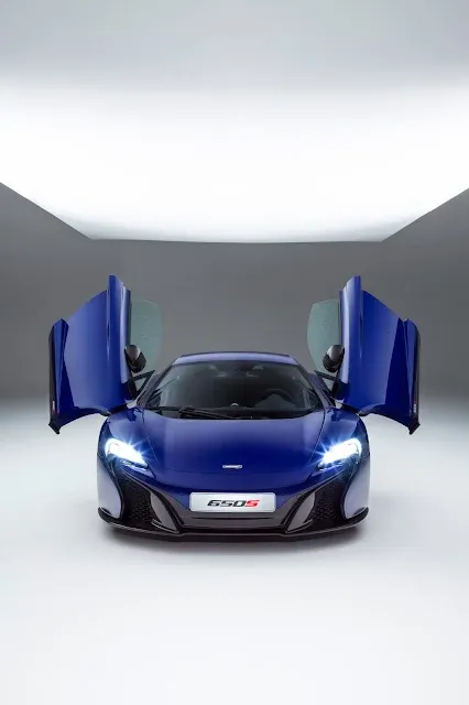 McLaren 650S / AutosMk