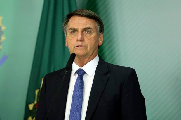 Presidente da República jair Bolsonaro anuncia oficialmente amanhã pagamento do 13° do bolsa família