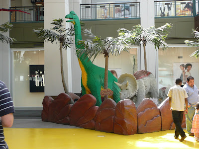 Mall of America Lego dinosoar