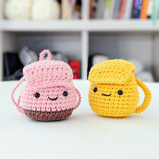 Amigurumi free crochet backpack pattern