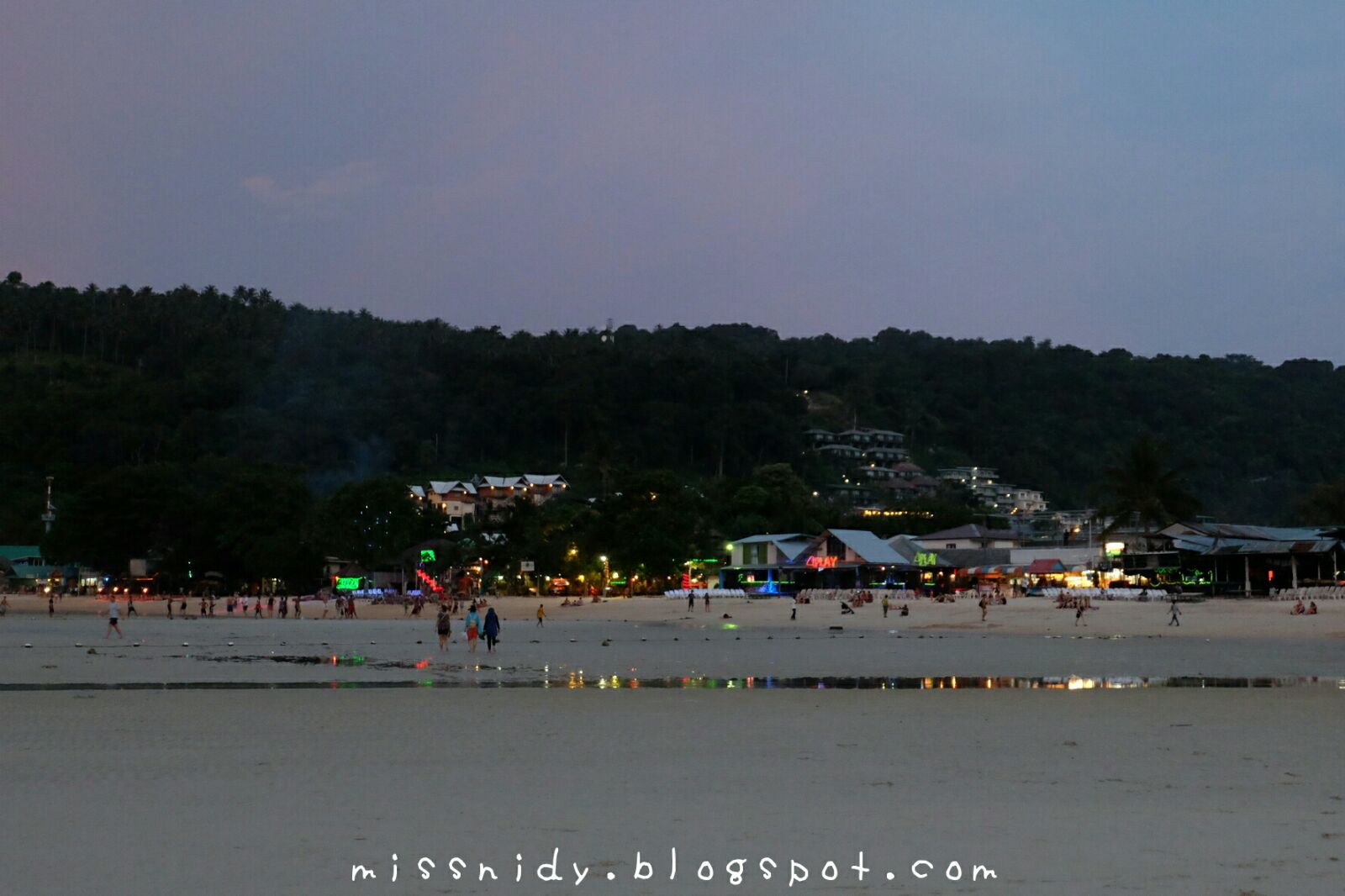 night life in phiphi island thailand