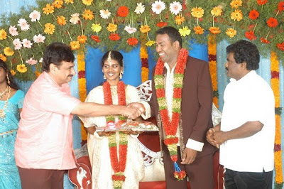 Film Producer Pazhaniappan, Film Producer Pazhaniappan Daughters Wedding, Film Producer Pazhaniappan Daughters Wedding Photo Gallery, Stars at Producer Pazhaniappan Daughter Wedding Pictures, Stars at Producer Pazhaniappan