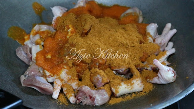 Gulai Ayam Nasi Kak Wook Yang Original - Resepi Sheila Rusly