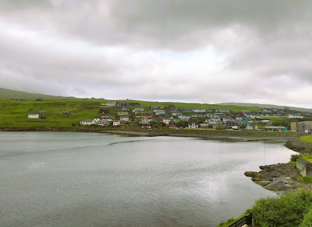 veduta Miðvágur isole Faroe