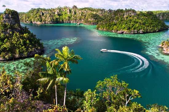 Wonderful Wisata Pantai Gambar Kepulauan Raja Ampat 