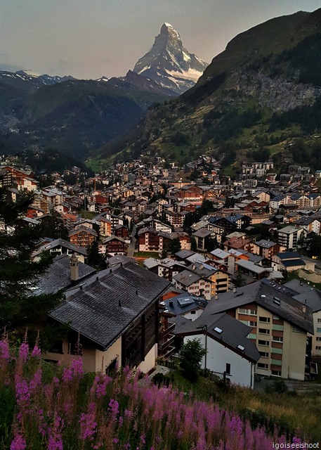 Zermatt and the Matterhorn at dawn