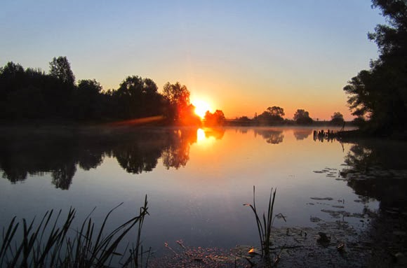 The first rays of the sun