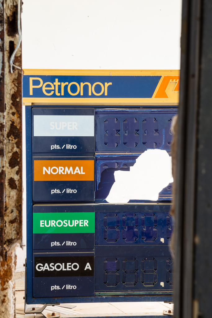 Gasolinera abandonada