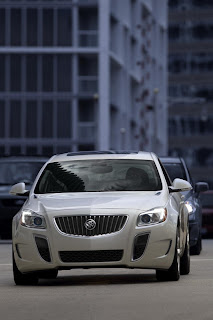 2012 Buick Regal GS Pictures