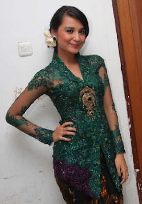 Shireen Sungkar